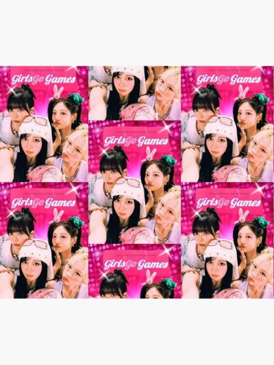 Alternative view of aespa Aesthetic Graphic Design Tapestry