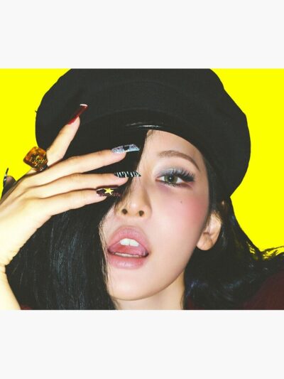 Alternative view of aespa Rich Man Ningning Tapestry