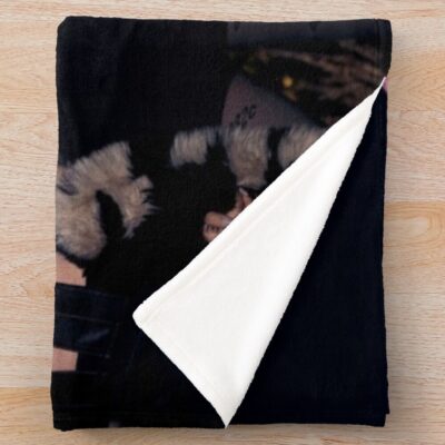 Alternative view of aespa Throw Blanket