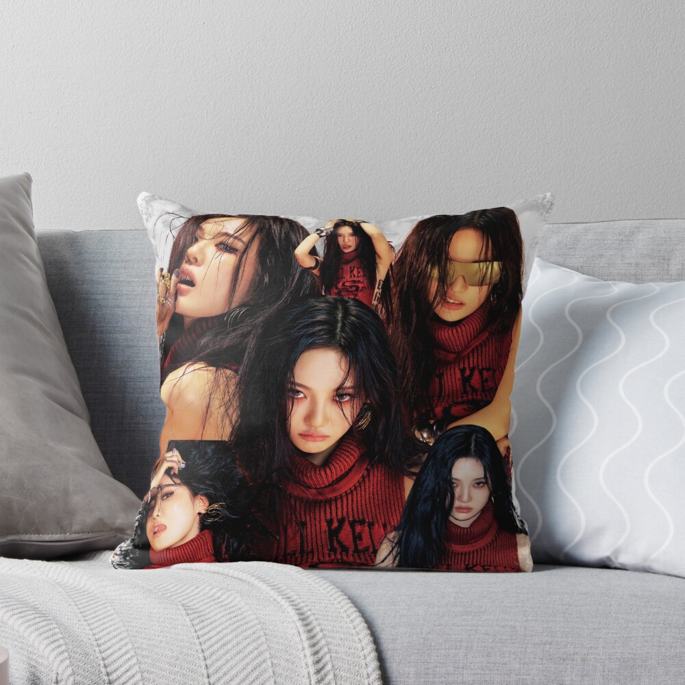 aespa Ningning Dirty Work Throw Pillow